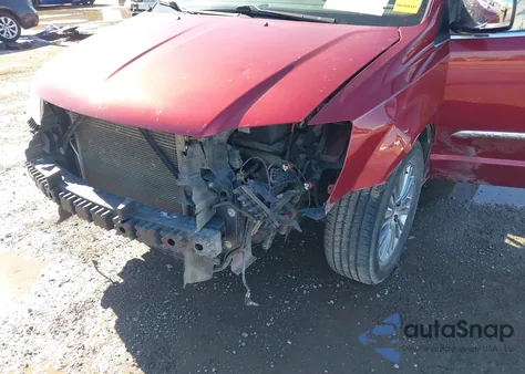 2014 Chrysler Town & Country Touring-L from USA, damaged, VIN 2C4RC1CG6ER229468